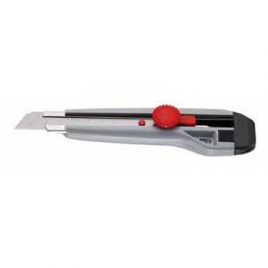 CUTTER PLÁSTICO 710G - 180MM