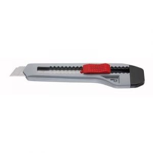 Cutter de Plástico 710C - 160MM
